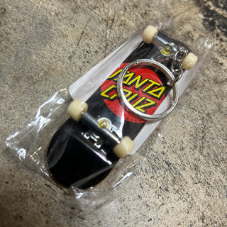 SANTA CRUZ CLASSIC DOT FINGERBOARD KEYCHAIN