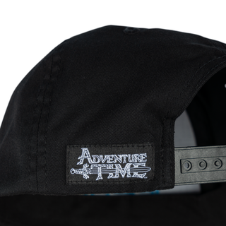 WELCOME X ADVENTURE TIME LOGO REALITY GOLF HAT (BLACK)