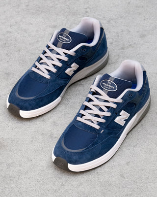 NEW BALANCE NUMERIC REYNOLDS 933 (NAVY/SLATE GREY)